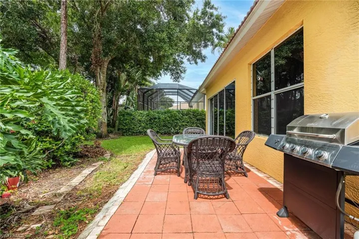 6034  Shallows  WAY, Naples, FL 34109