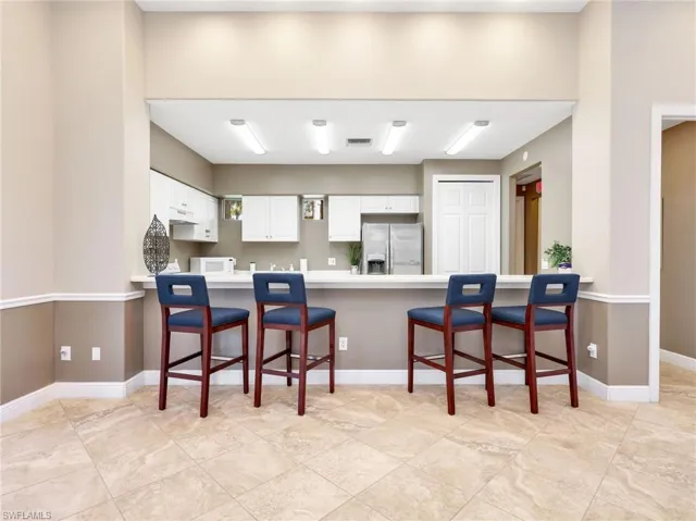 Vintage Reserve Clubhouse Kitchen Bar Seating
