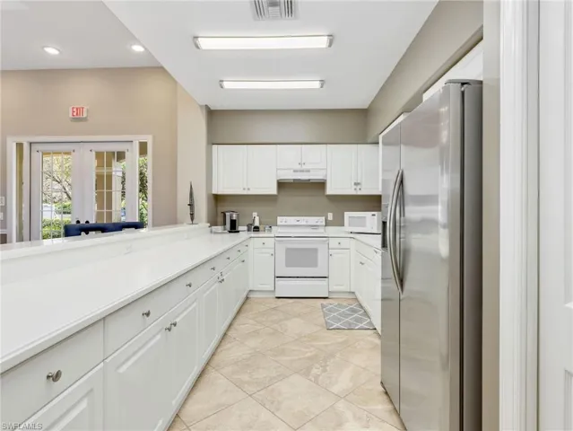 Vintage Reserve Clubhouse Kitchen