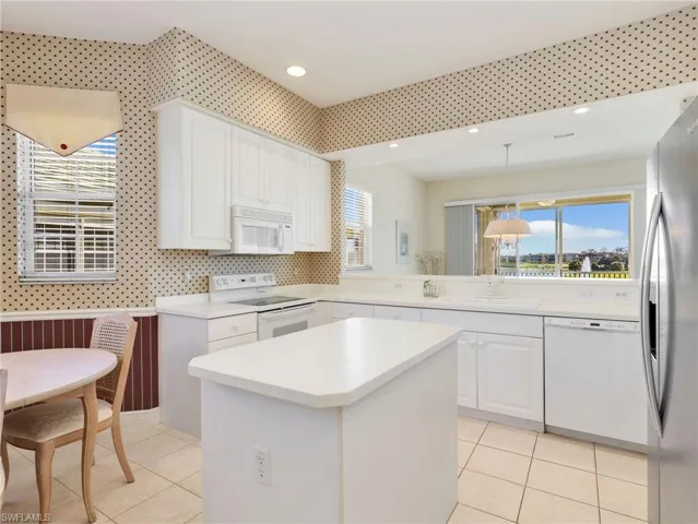 Kitchen with Center Island