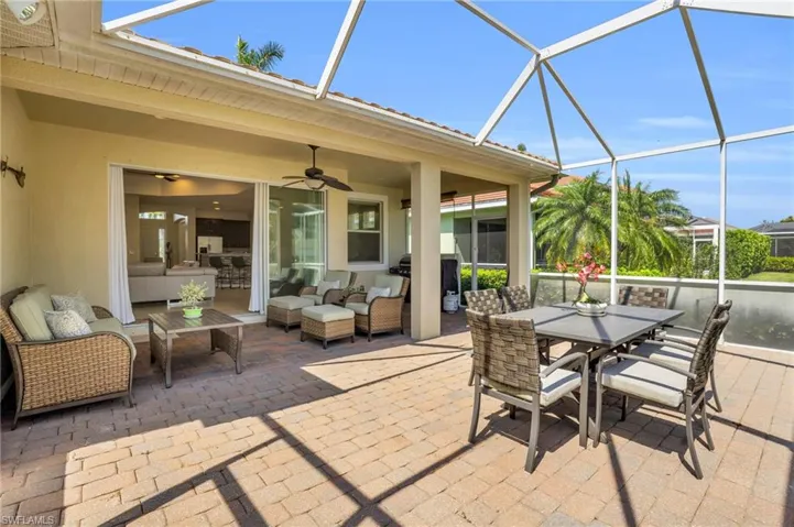 2465  Blackburn  CIR, Cape Coral, FL 33991