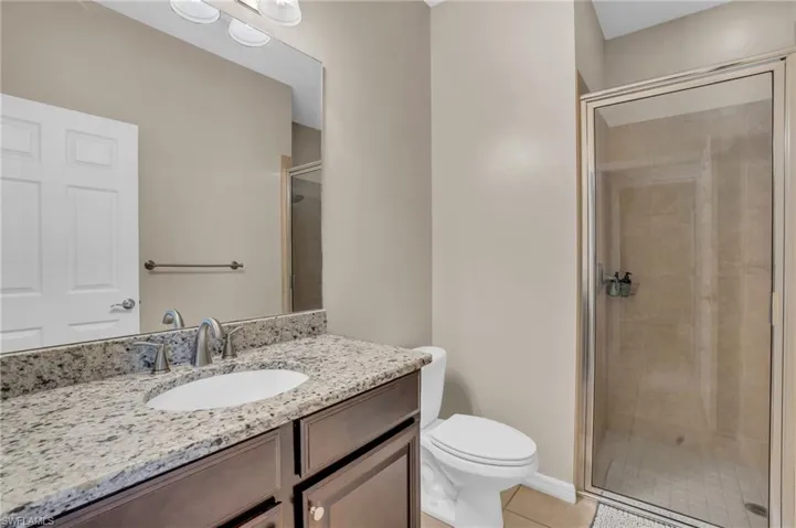 2465  Blackburn  CIR, Cape Coral, FL 33991