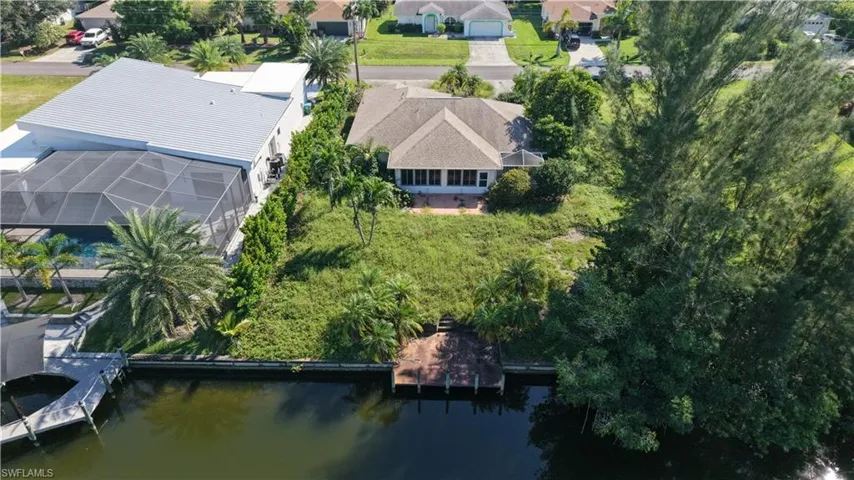 209 Se 28th Ter, Cape Coral, Florida 33904