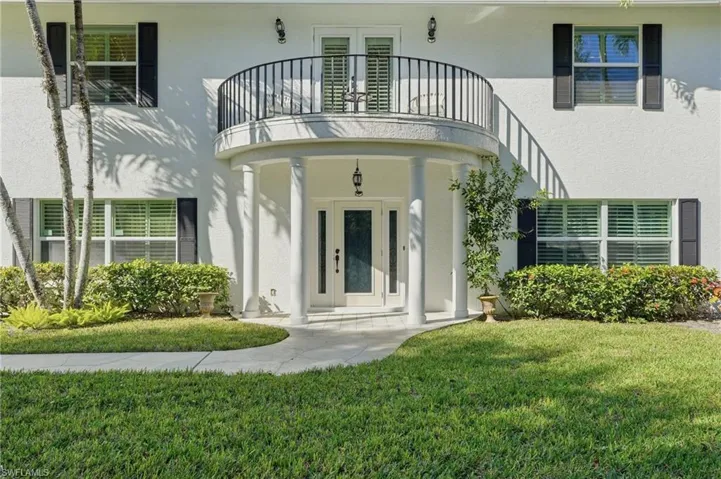 Just 6 miles west to the Gulf, this home enjoys breathtaking west-facing views with glowing sunsets and the beach visible on the horizon.
