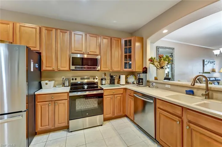8911 Cranes Nest Ct, Fort Myers, Florida 33908