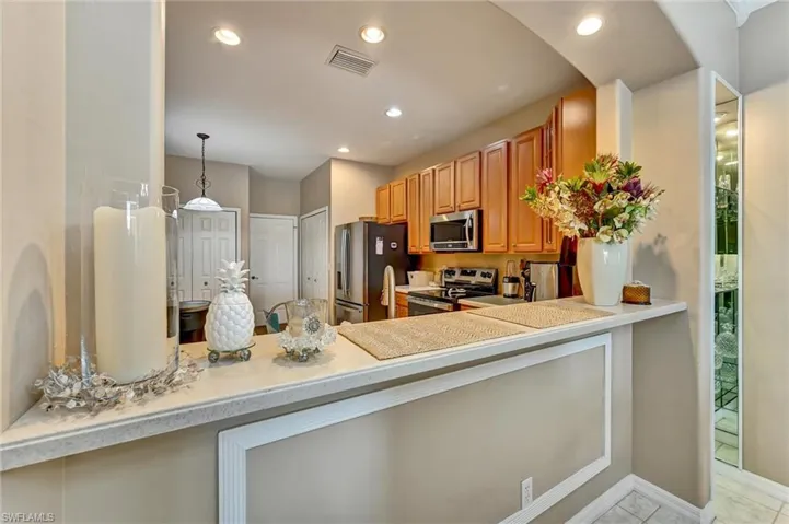 8911 Cranes Nest Ct, Fort Myers, Florida 33908