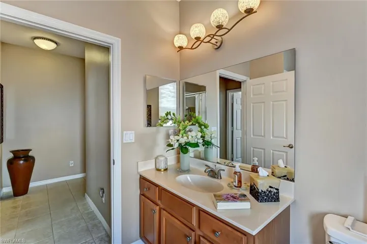 8911 Cranes Nest Ct, Fort Myers, Florida 33908