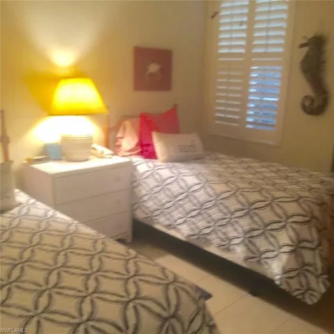 200 Lambiance Cir # 101, Naples, Florida 34108