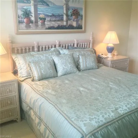 200 Lambiance Cir # 101, Naples, Florida 34108