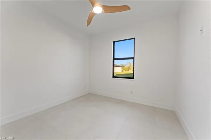 469  Petite  AVE, Lehigh Acres, FL 33974