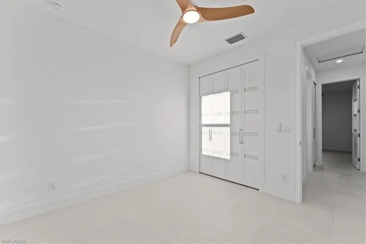 469  Petite  AVE, Lehigh Acres, FL 33974