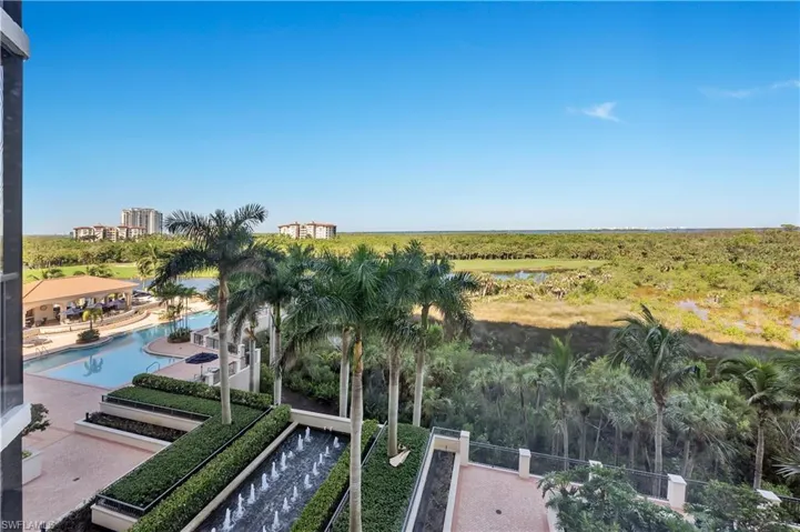 23850  Via Italia  CIR, Estero, FL 34134