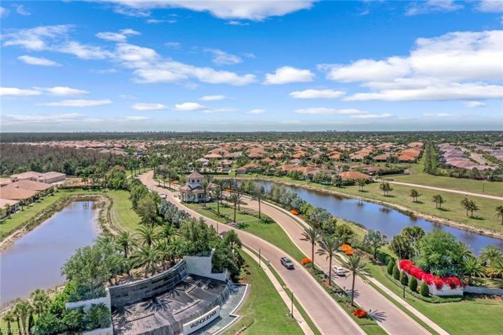 Aerial view of the neighborhood.