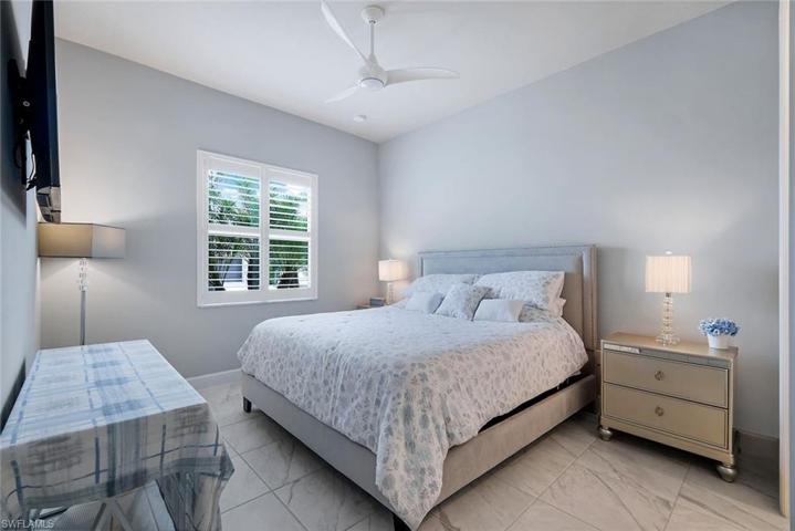 Large guest bedroom with en suite bathroom.