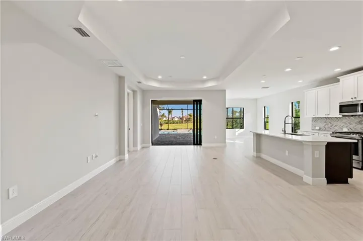 3952  Pegasus  WAY, Naples, FL 34120