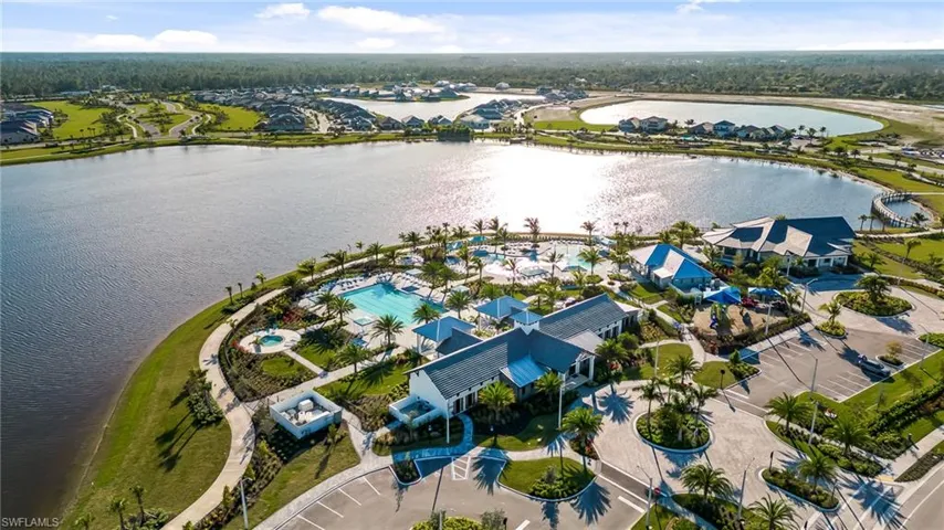3952  Pegasus  WAY, Naples, FL 34120
