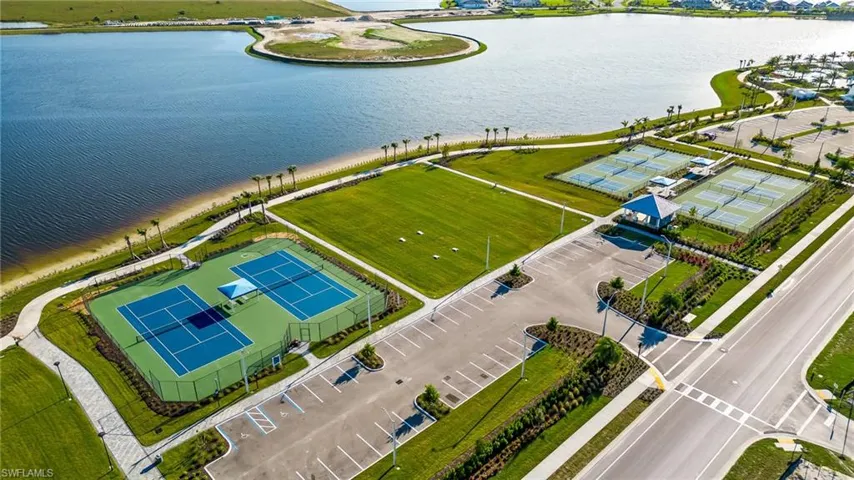 3952  Pegasus  WAY, Naples, FL 34120