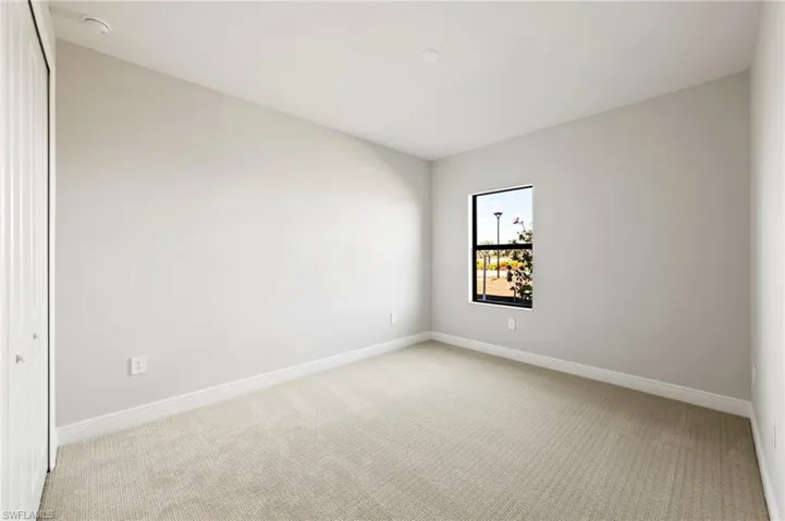 3952  Pegasus  WAY, Naples, FL 34120