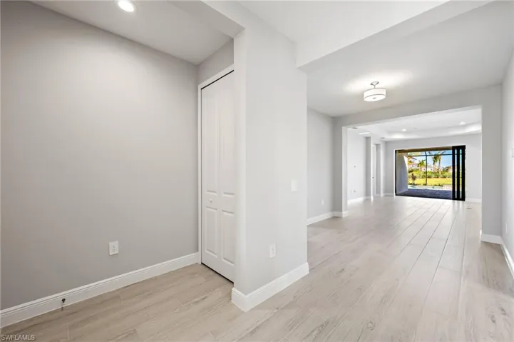 3952  Pegasus  WAY, Naples, FL 34120