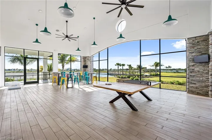 3952  Pegasus  WAY, Naples, FL 34120