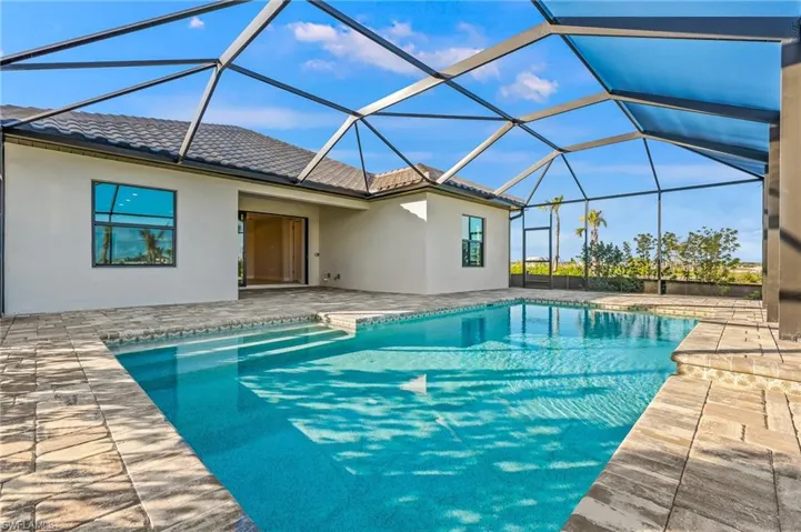 3952  Pegasus  WAY, Naples, FL 34120
