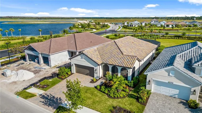 3952  Pegasus  WAY, Naples, FL 34120