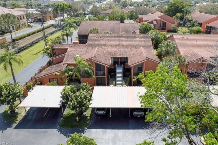 122 Cypress WAY E # C4, NAPLES FL 34110