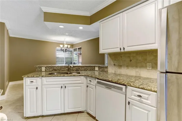 122 Cypress WAY E # C4, NAPLES FL 34110