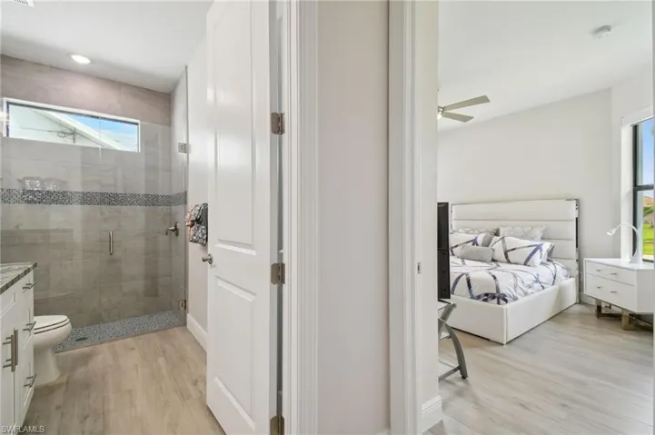 3rd Guest Bedroom with Full bath outside door