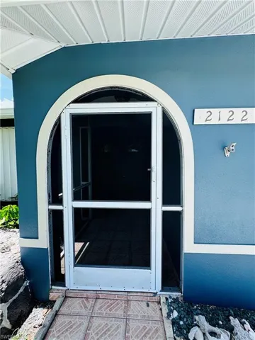 View of property entrance