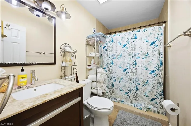 1526 Ne 4th Ter, Cape Coral, Florida 33909