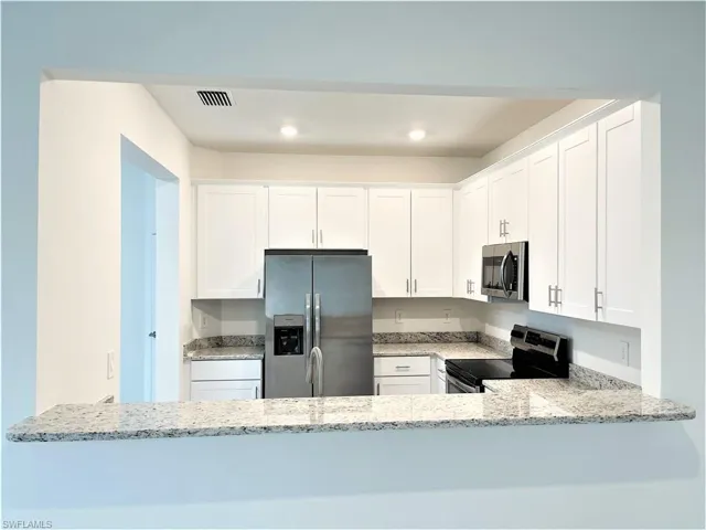14237 Pine Lodge Ln, Fort Myers, Florida 33913