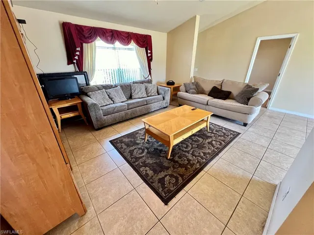 2919  63rd W ST, Lehigh Acres, FL 33971