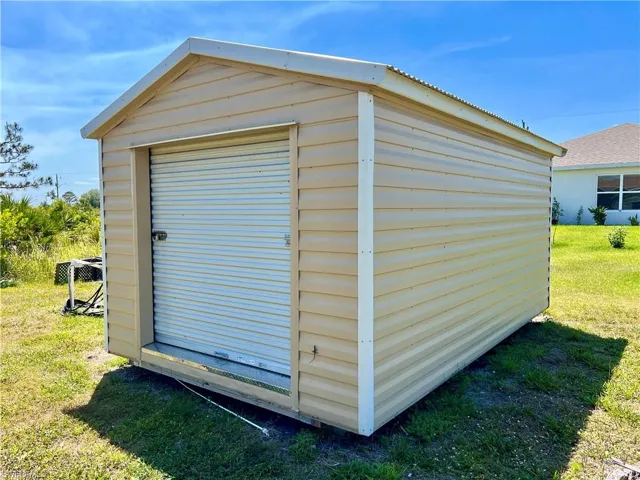 2919  63rd W ST, Lehigh Acres, FL 33971