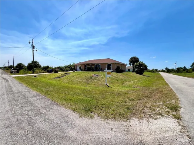 2919  63rd W ST, Lehigh Acres, FL 33971