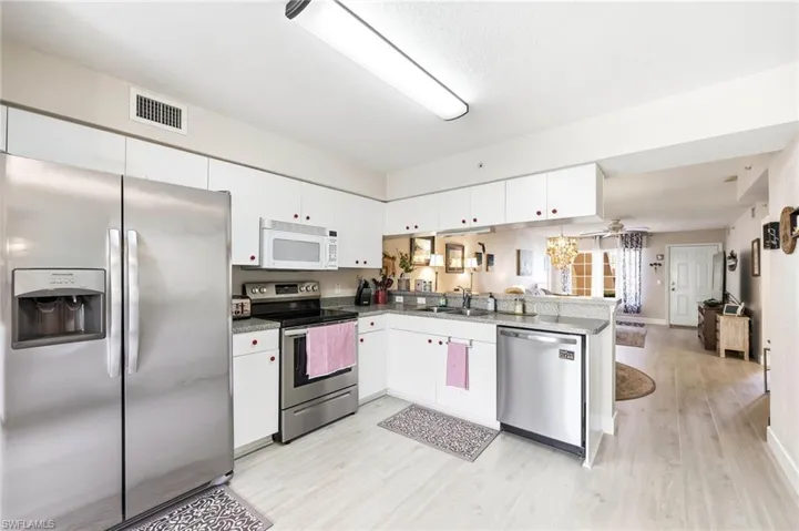 26651  Rosewood Pointe  CIR, Bonita Springs, FL 34135