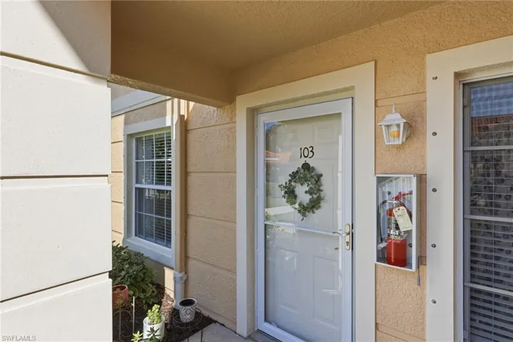 26651  Rosewood Pointe  CIR, Bonita Springs, FL 34135