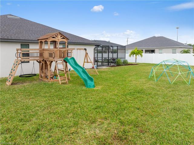 Extra yard space with a triple lot!