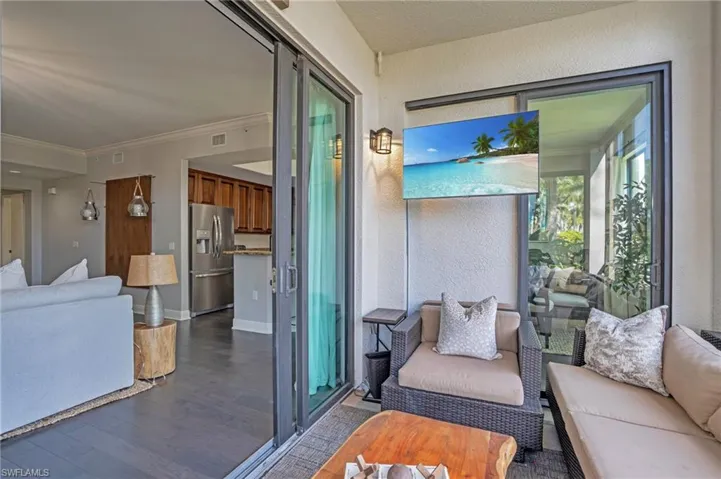 985 Sandpiper St Sw I103, Naples, Florida 34102