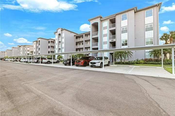 16635  Lake Circle  DR, Fort Myers, FL 33908