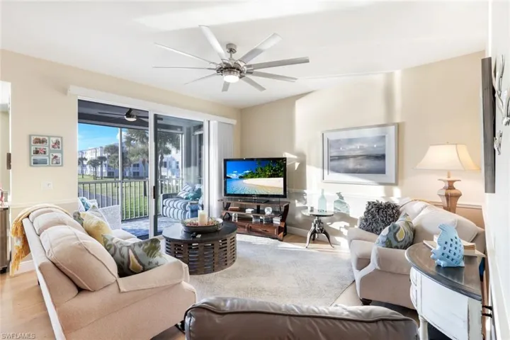16635  Lake Circle  DR, Fort Myers, FL 33908