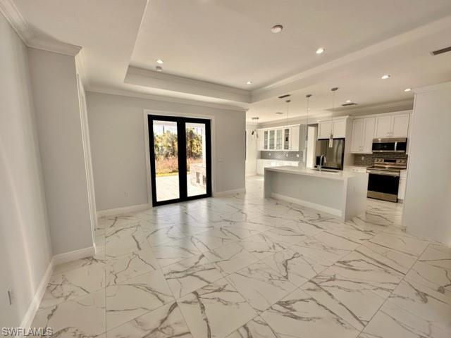 4075  8th SE AVE, Naples, FL 34117