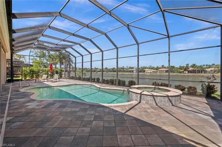 19419  La Serena  DR, Estero, FL 33967