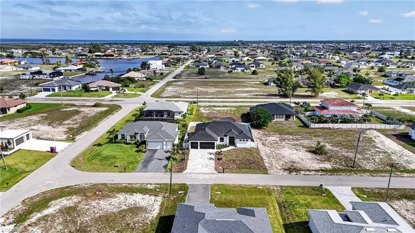 4343 Nw 31st Ter, Cape Coral, Florida 33993