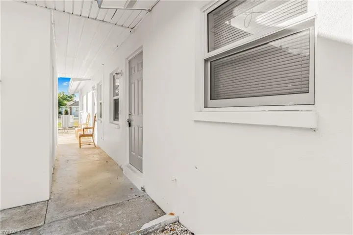 4839  Tudor  DR, Cape Coral, FL 33904