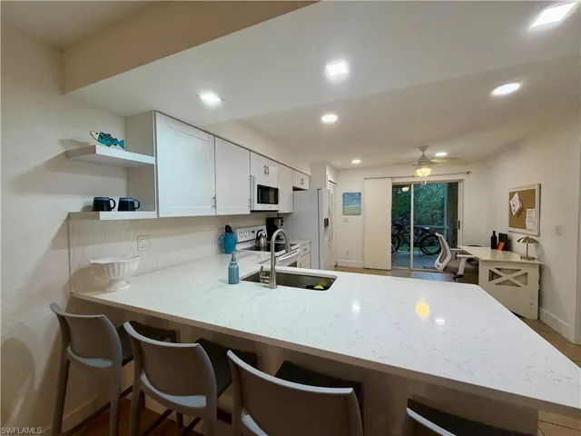 28940 Bermuda Pointe Cir 102, Bonita Springs, Florida 34134