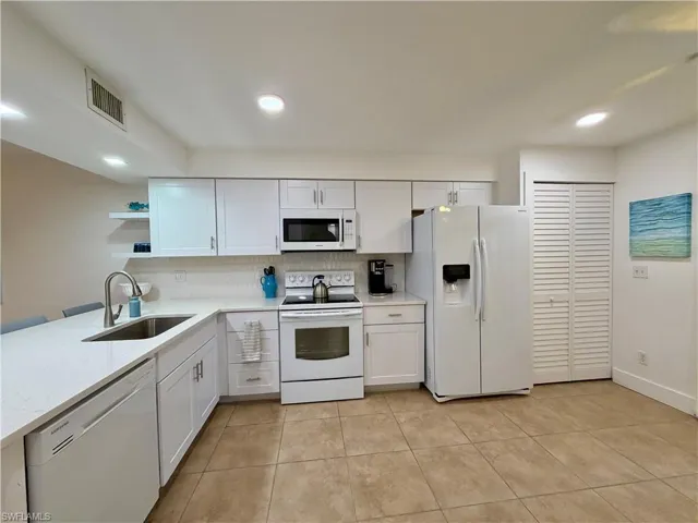 28940 Bermuda Pointe Cir 102, Bonita Springs, Florida 34134