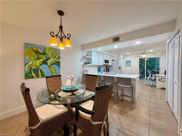 28940 Bermuda Pointe Cir 102, Bonita Springs, Florida 34134