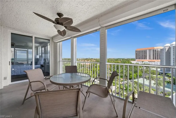 5550  Heron Point  DR, Naples, FL 34108