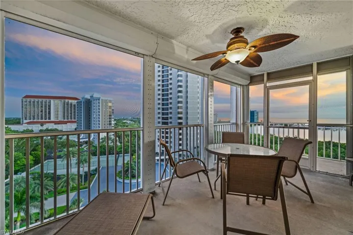 5550  Heron Point  DR, Naples, FL 34108